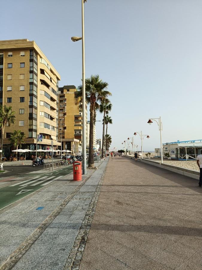 Ferienwohnung Piso Calidad Precio Junto A La Playa De La Victoria Cádiz Exterior foto
